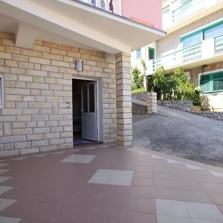 Seaside House Kali, Ugljan - 8429 Feriehus *