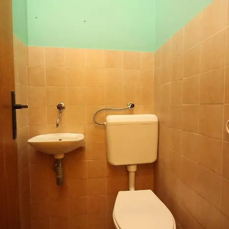 Seaside Holiday House Kali, Ugljan - 8429 Дом отдыха Кали