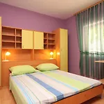Seaside House Kali, Ugljan - 8429 بيت للعطل كالي