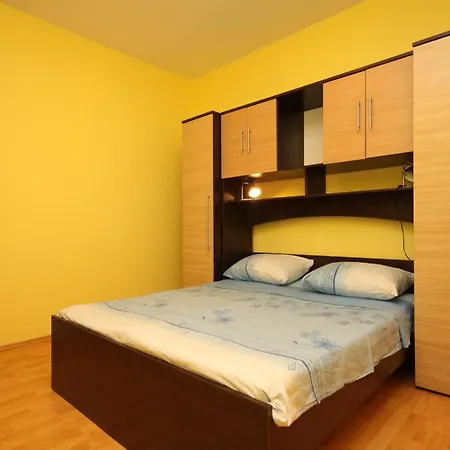 Seaside House Kali, Ugljan - 8429 度假居 *